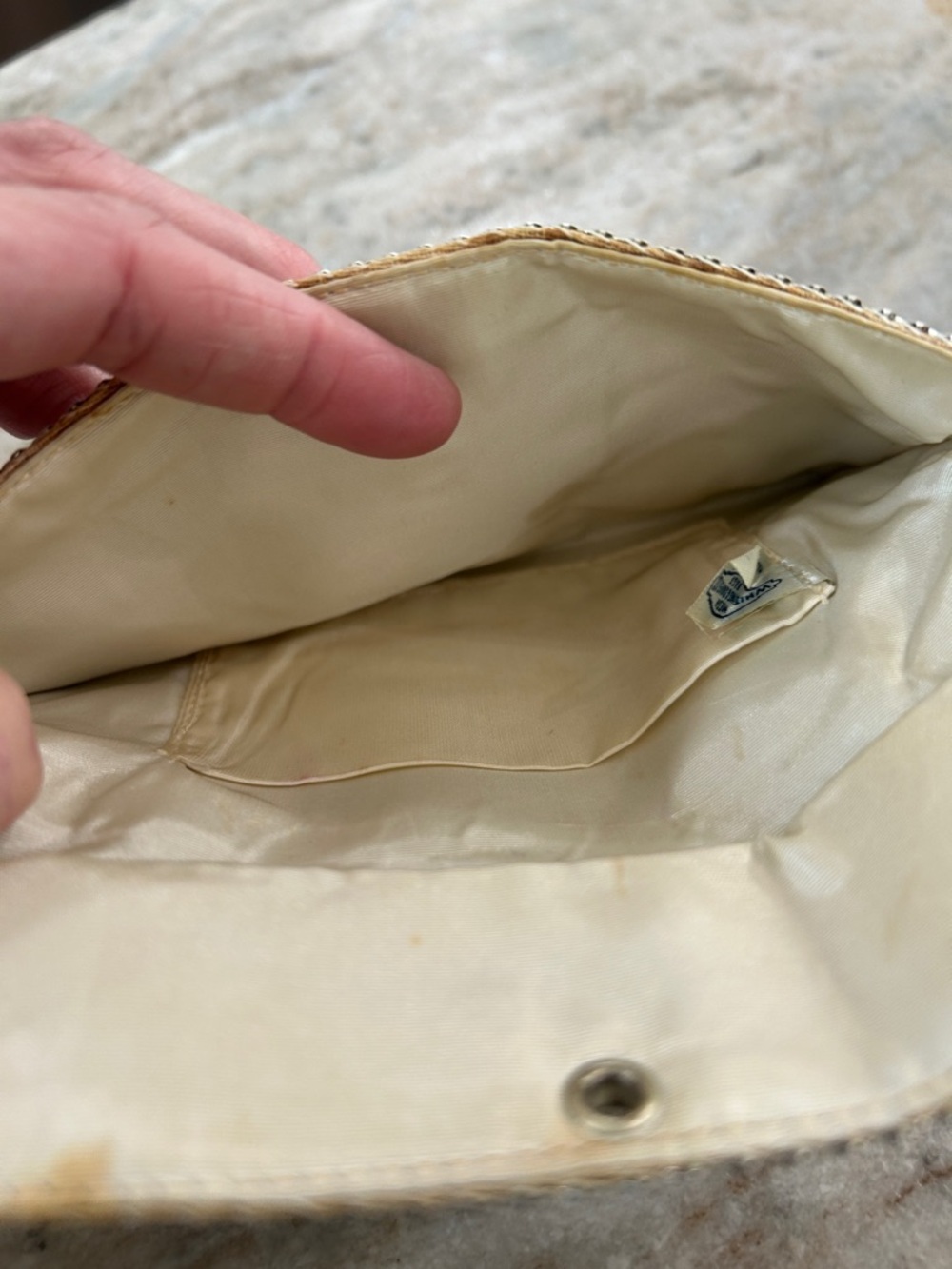 Vintage Whiting & Davis Silver Mesh Evening Bag Silver w/cubic zirconia closure - Picture 7 of 16